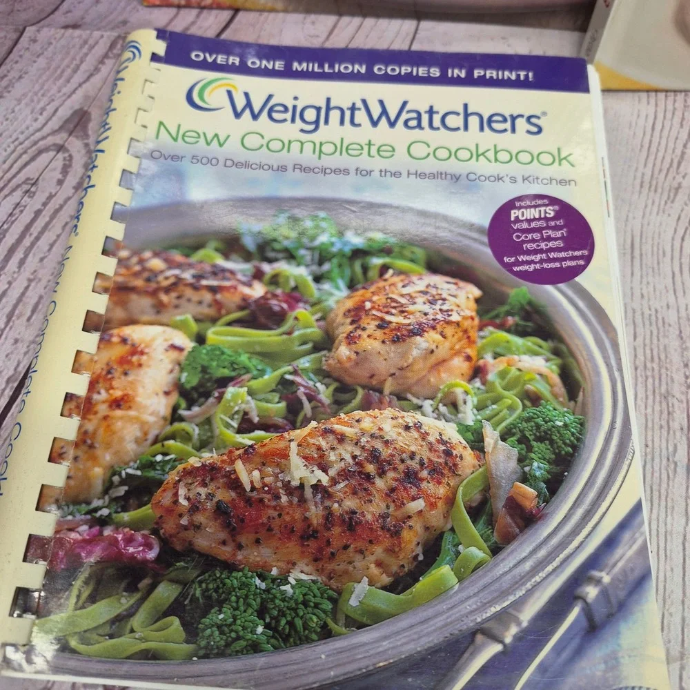 Weight Watchers Cookbooks Lot of 7~ Points Annual Recipes Desserts